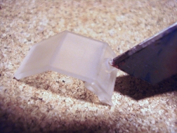 T04