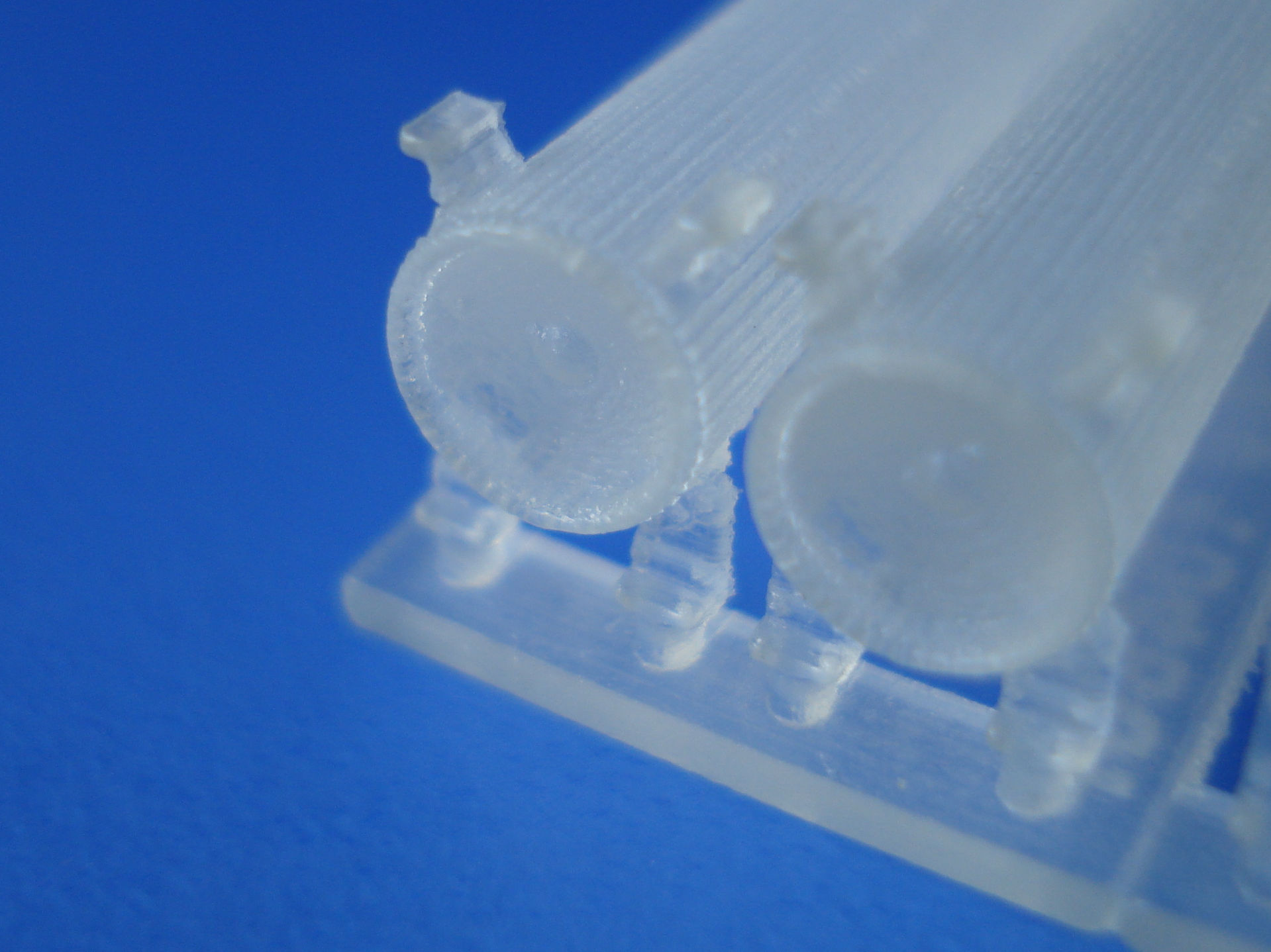 10480F 040N ReservoirFrein S2